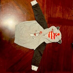 Dr. Seuss 2T Cat in the Hat hoodie with ears